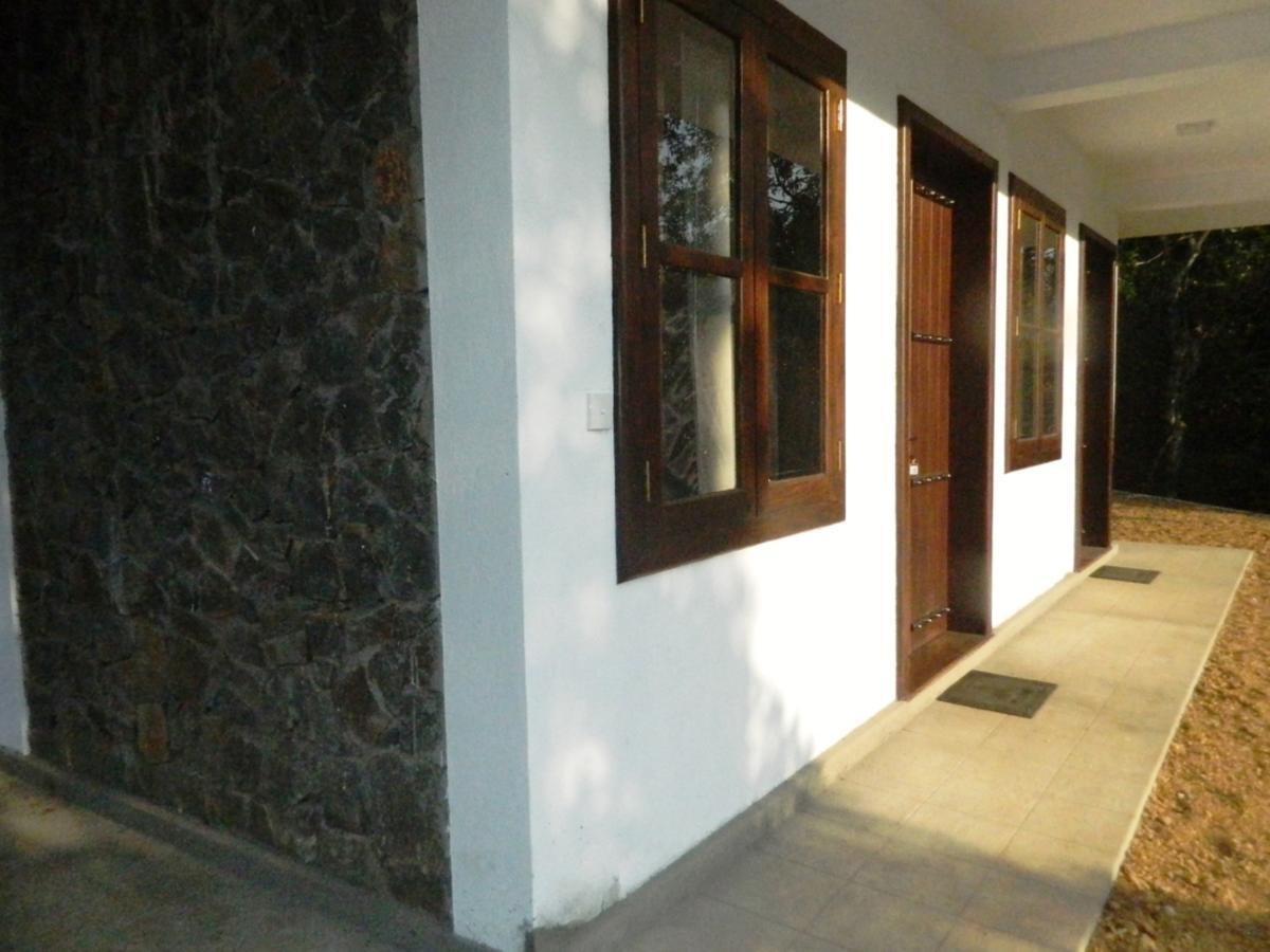 Birds Paradise Hotel Kudawe Buitenkant foto